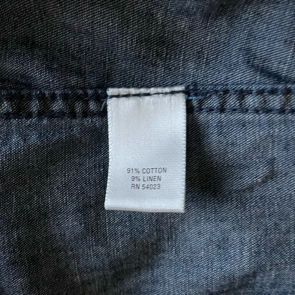 Banana Republic Dark Blue Denim Button-Up Shirt - Picture 6 of 7
